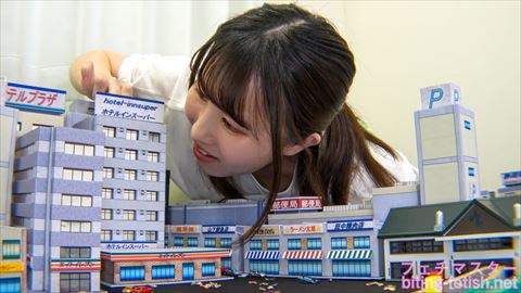 【巨大娘】まちちゃんの無邪気な都市破壊 その１【幾田まち】